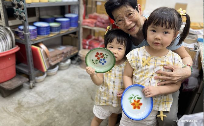 The Westin Singapore Family Weekend Staycation Review: Rediscover Local With Your Wellness at Heart 11 Hai Seng Porcelain, nestled in the hood of Chinatown Complex.