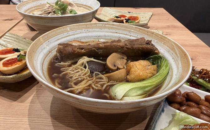 En Yeoh: Singapore’s First Bak Kut Teh Ramen 2 Prime Ribs Herbal Bak Kut Teh Ramen ($14.90)