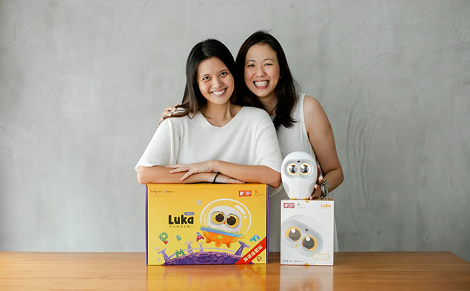 Luka Reads: The Multilingual Reading Robot That Reads, Sings And Communicates