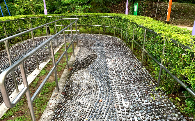 Other Facilities at Goldhill Avenue Playground