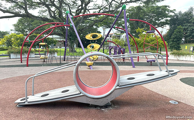 See saw