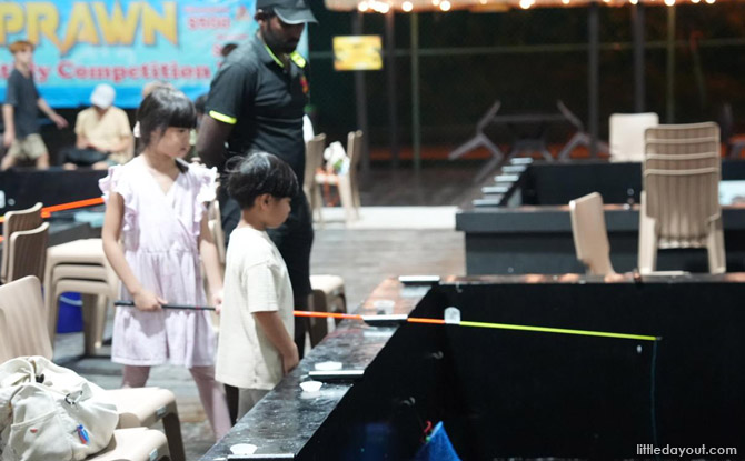 fishing woodleigh_08 Fish @ Woodleigh: Kampung Fishing, Prawning & More