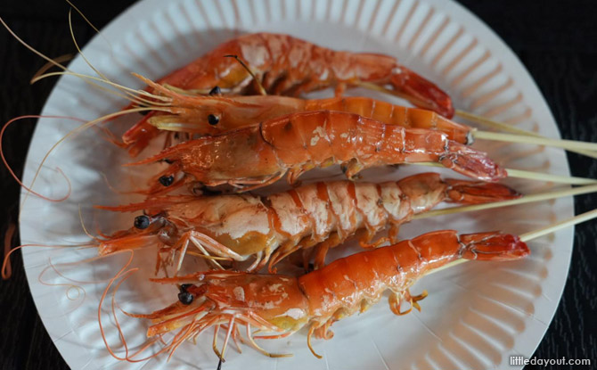 Family Day Out at Fish @ Woodleigh: Kampung Fishing, Prawning & More 9 Paper plates are provided