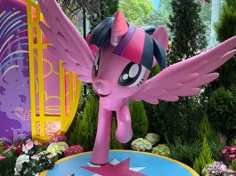 Petals Of Friendship At Floral Fantasy: My Little Pony At Gardens By The Bay