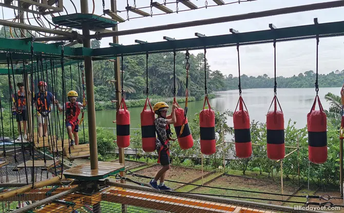 Houbii Spot Singapore: Take On The Rope Course At Singapore Zoo