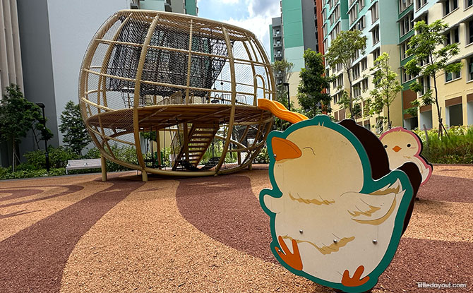 Hougang Olive Playground: Kampong Times At A Chicken Coop Play Spot Hougang Olive Playground: Kampong Times At A Chicken Coop Play Spot
