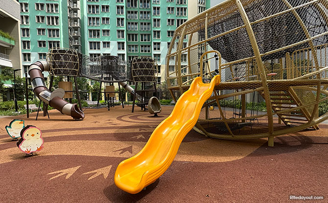 Hougang Olive Playground: Kampong Times At A Chicken-Themed Play Spot 5 Enter into the Netted Chicken Coop