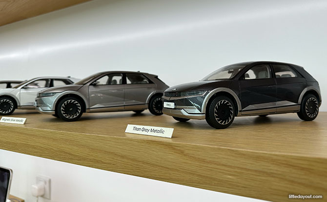 IONIQ Lounge showcase options