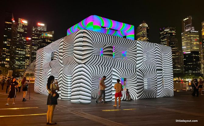 i Light Singapore 2026: From 5 to 28 June Read These 5 Tips Before You Go 7 Get Lost in a Giant Inflatable Cube at Cube Graphics