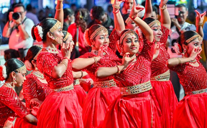 Indian Heritage Centre Deepavali Open House 2026: House of Memories Live Music and Dance
