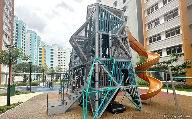 Jurong West Jewel Playground: Towers In The Neighbourhood