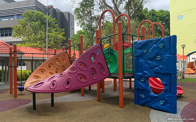 Warped Wall at Leng Kee Park