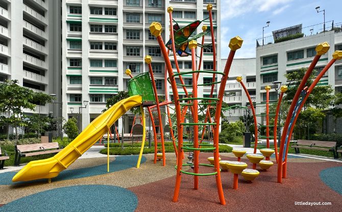 Kebun Baru Edge Playground: Tomato Play & Climbing Vine Time 4 Climbing Time at Kebun Baru Edge