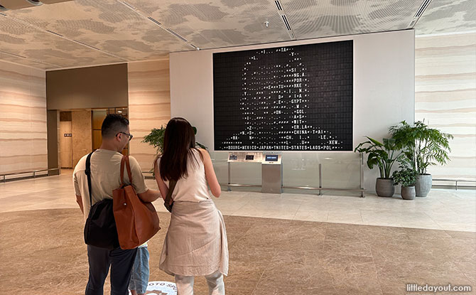 Flap Pix: Snap A Picture At This Changi Airport Kinetic Art Installation