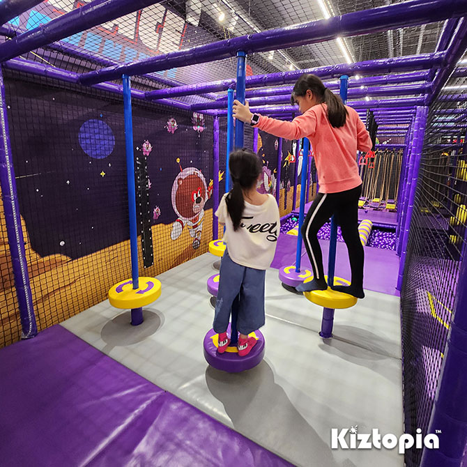 Climbing frame at Kiztopia