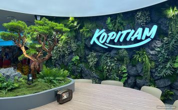 Kopitiam West Mall Food Court: 19 Stalls In A Little Guilin-Inspired Setting Kopitiam West Mall Food Court: 19 Stalls In A Little Guilin-Inspired Setting