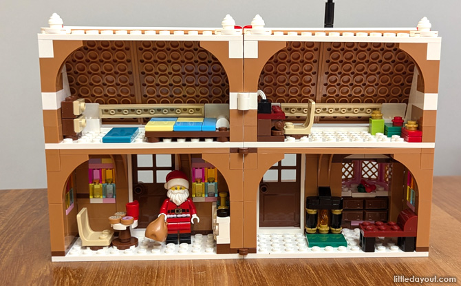 LEGO 40809 Festive Gingerbread House Review 3 Minifigure - Santa Claus is coming to town!