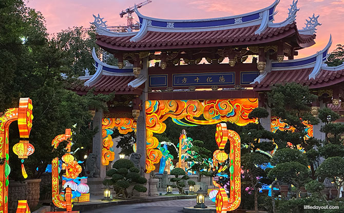 Lian Shan Shuang Lin Monastery