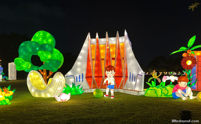 National Theatre - Lights by the Lake Jurong Lake Gardens 2023