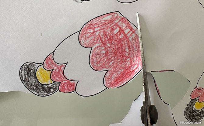 Lion Dance Craft (With Free Template) 8 cut out the head, body and legs from the template