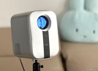 LUMOS RAY V2: Turn Any Room Into A Home Cinema LUMOS RAY V2: Turn Any Room Into A Home Cinema