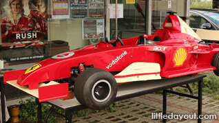 Racing around Singapore for Kids main