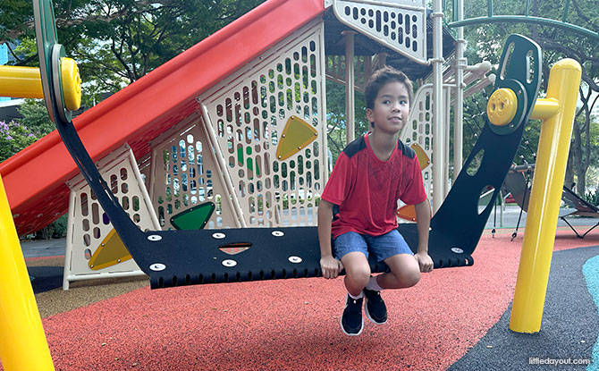 Marina Bay Playground: Exciting Play Hills In The City 8 FlexRider™ Hangout
