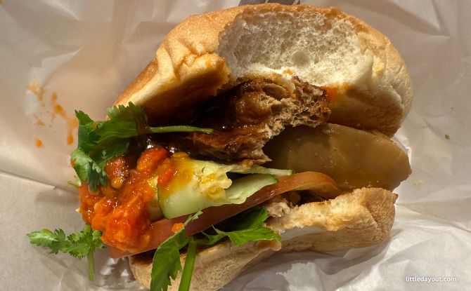 MOS Burger Teochew Braised Duck Burger: Taste Test 3 Taste Test - MOS Duck Burger