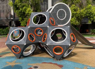 Robertson Quay Playground: Blocks For the Future By Alkaff Bridge Robertson Quay Playground: Blocks For the Future By Alkaff Bridge