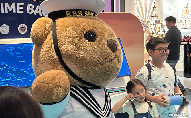 Meet-and-Greet with Captain Simon