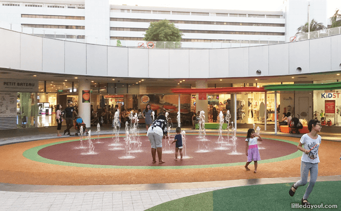 VivoCity Playground Water Play Area