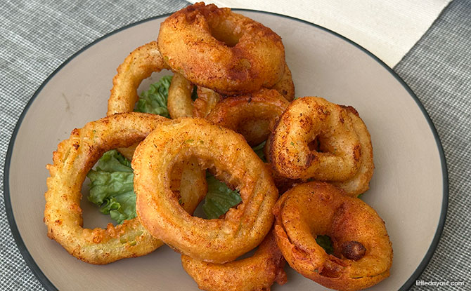 Food at Oasis Hideout - Onion Rings