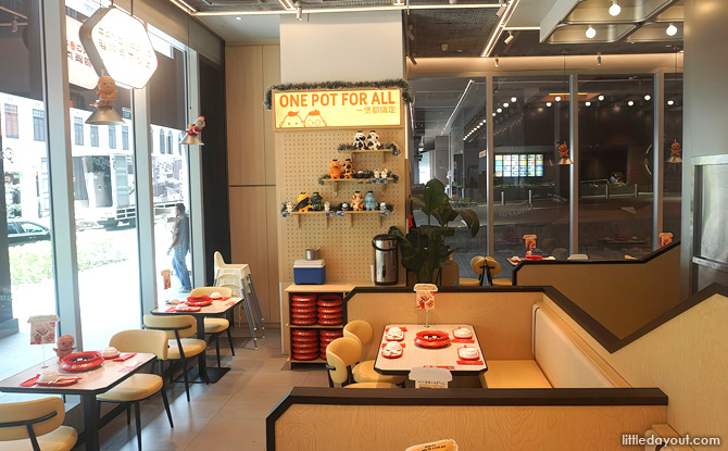 Pang Pang Opens At Guoco Midtown II: One-Pot Meat And Seafood Casseroles For Gatherings 1 Dining Spaces for Families and Friends at Guoco Midtown II