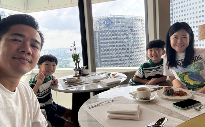 Pacific Club Lounge as part of our package