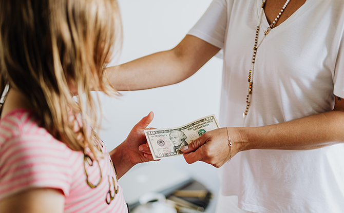Money Management For Kids: Ways To Introduce Them To This Life Skill Money Management For Kids: Ways To Introduce Them To This Life Skill