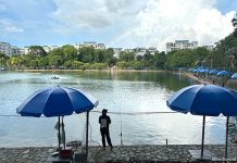 Pasir Ris Town Park: Fishing Pond In The Middle Of Town