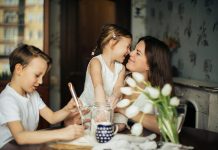 11 Fun Things To Do For Mother’s Day 2026 That Mums Will Enjoy mother's day