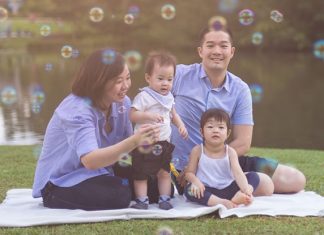 15 Amazing Family Photographers For A Memorable Family Photoshoot In Singapore
