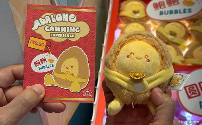 Xtra Play Market At FairPrice Xtra: Blind Boxes, Plushies – Plus Abalone Plush Experience Exclusively At AMK Hub Outlet Till 18 Feb 3 Choose from six different Abalone Darlings