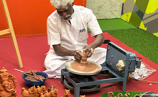Indian Heritage Centre Pongal Open House 2026: A Village-Themed Celebration 3 master potter Shri V.K. Munusamy