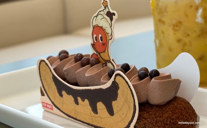 POP Mart & POP Bakery At Resorts World Sentosa: Singapore-Exclusive Merch, Cute Desserts & Twinkle Twinkle Appearances 4 Twinkle Twinkle – Dreamy Banana Pastry