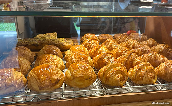 Quah Song & Co. is open from 8 am to 4 pm every day