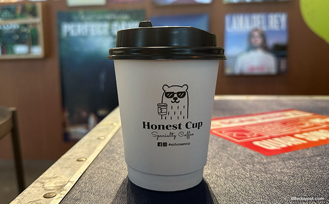 Coffee at Quah Song, Everton Park