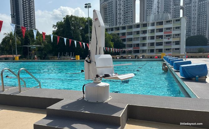 Queenstown Sport Centre: Singapore's First Neighbourhood Sports Complex Reopens With Gym, Rugby Field & Swimming Complex 10 pool has a hoist