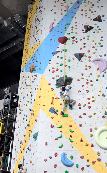 Rocky Basecamp AEON Tebrau: Fun Indoor Climbing Gym With Themed Walls In JB 4 rocky basecamp tebrau 01