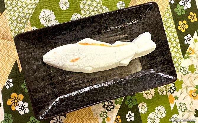 Fish shaped marshmallow