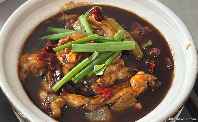 Hokkien Mee and Frogs Legs