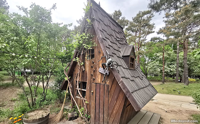 Children’s garden with a witch’s house