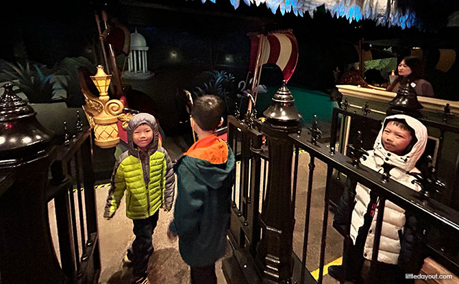 Shanghai Disneyland: How We Spent 2 Wonderful Days In The Theme Park As A Family 4 Pre-trip Download – Shanghai Disney Resort App