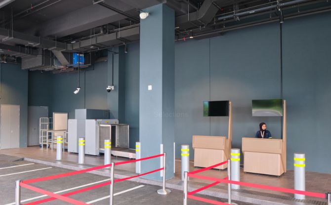 Singapore Cruise Centre (HarbourFront): Supporting Ferry Connections & International Cruises 3 dedicated kerbside baggage drop facilities